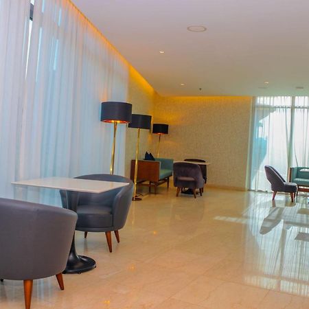 Radisson Blu Hotel, Djoeba Buitenkant foto